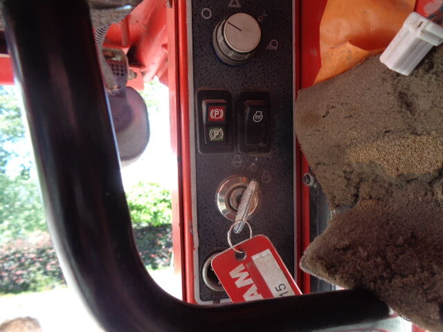 Mini carregadeira Gehl 1640: foto 15 Mini carregadeira Gehl 1640: foto 15