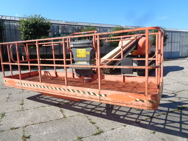 JLG 600SC - Plataforma telescópica: foto 2 JLG 600SC - Plataforma telescópica: foto 2