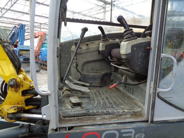 WACKER NEUSON 6003 - Escavadora de rastos: foto 5 WACKER NEUSON 6003 - Escavadora de rastos: foto 5