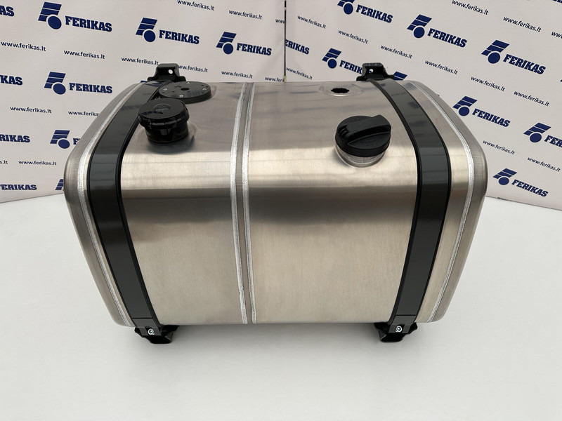 Combined oil fuel tank 165L oil tank 200L fuel tank 620x675x970 - Tanque hidráulico de Caminhão: foto 1 Combined oil fuel tank 165L oil tank 200L fuel tank 620x675x970 - Tanque hidráulico de Caminhão: foto 1