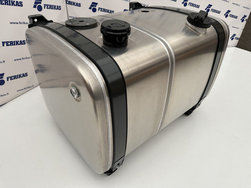 Combined oil fuel tank 165L oil tank 200L fuel tank 620x675x970 - Tanque hidráulico de Caminhão: foto 3 Combined oil fuel tank 165L oil tank 200L fuel tank 620x675x970 - Tanque hidráulico de Caminhão: foto 3