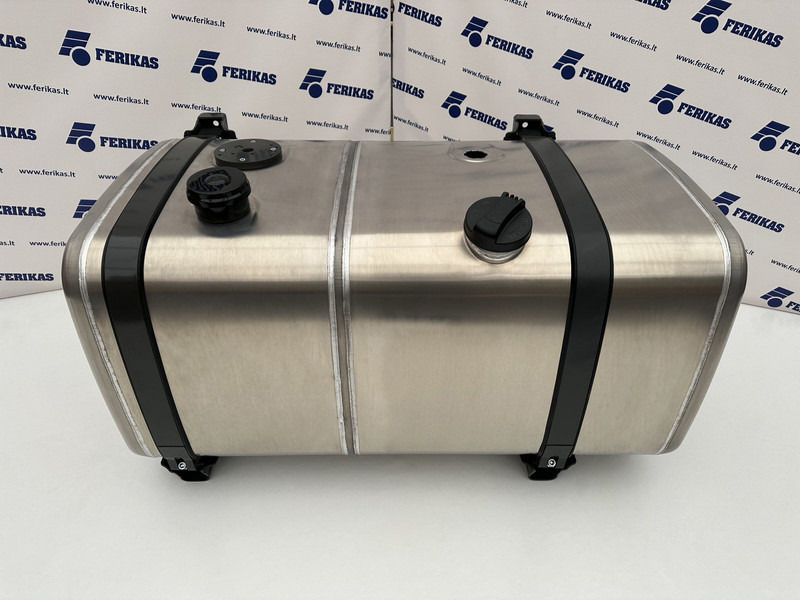 Combined oil fuel tank 200L oil tank 285L fuel tank 620x675x1250 - Tanque hidráulico de Caminhão: foto 1 Combined oil fuel tank 200L oil tank 285L fuel tank 620x675x1250 - Tanque hidráulico de Caminhão: foto 1