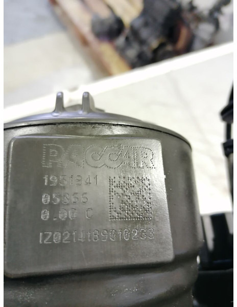 DAF XF 106 - Filtro de combustível de Caminhão: foto 4 DAF XF 106 - Filtro de combustível de Caminhão: foto 4