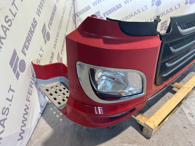 DAF complete front bumper - Para-choque de Caminhão: foto 4 DAF complete front bumper - Para-choque de Caminhão: foto 4