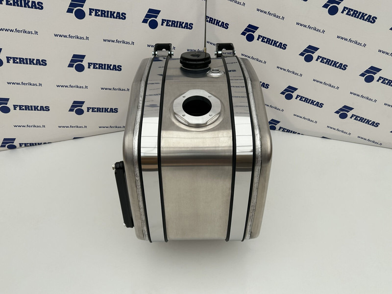 Hydraulic aluminum oil tank 120L - Tanque hidráulico de Caminhão: foto 2 Hydraulic aluminum oil tank 120L - Tanque hidráulico de Caminhão: foto 2