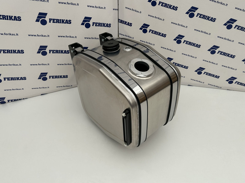 Hydraulic aluminum oil tank 120L - Tanque hidráulico de Caminhão: foto 1 Hydraulic aluminum oil tank 120L - Tanque hidráulico de Caminhão: foto 1