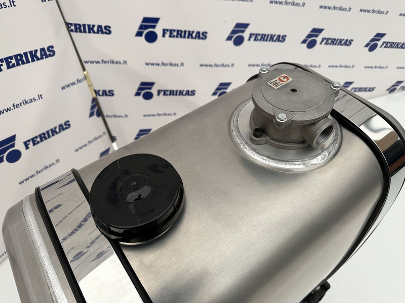 Hydraulic aluminum oil tank 125L - Tanque hidráulico de Caminhão: foto 4 Hydraulic aluminum oil tank 125L - Tanque hidráulico de Caminhão: foto 4