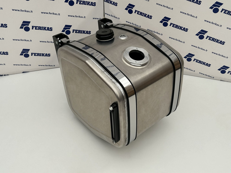 Hydraulic aluminum oil tank 150L - Tanque hidráulico de Caminhão: foto 1 Hydraulic aluminum oil tank 150L - Tanque hidráulico de Caminhão: foto 1