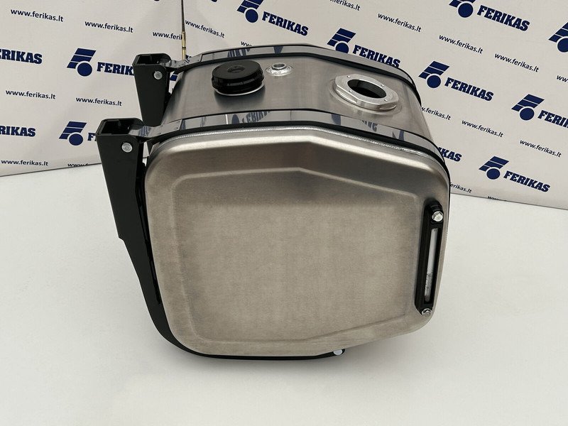 Hydraulic aluminum oil tank 150L - Tanque hidráulico de Caminhão: foto 3 Hydraulic aluminum oil tank 150L - Tanque hidráulico de Caminhão: foto 3