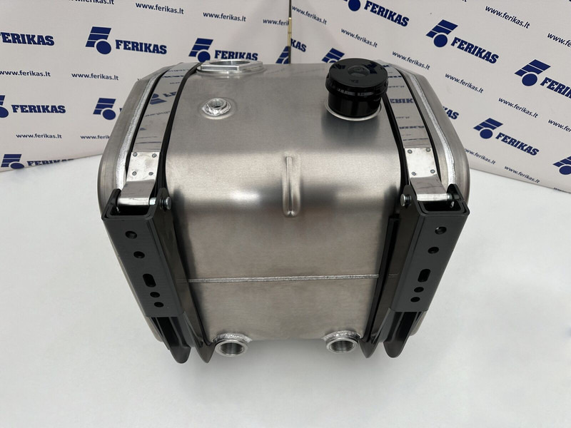 Hydraulic aluminum oil tank 200L - Tanque hidráulico de Caminhão: foto 4 Hydraulic aluminum oil tank 200L - Tanque hidráulico de Caminhão: foto 4