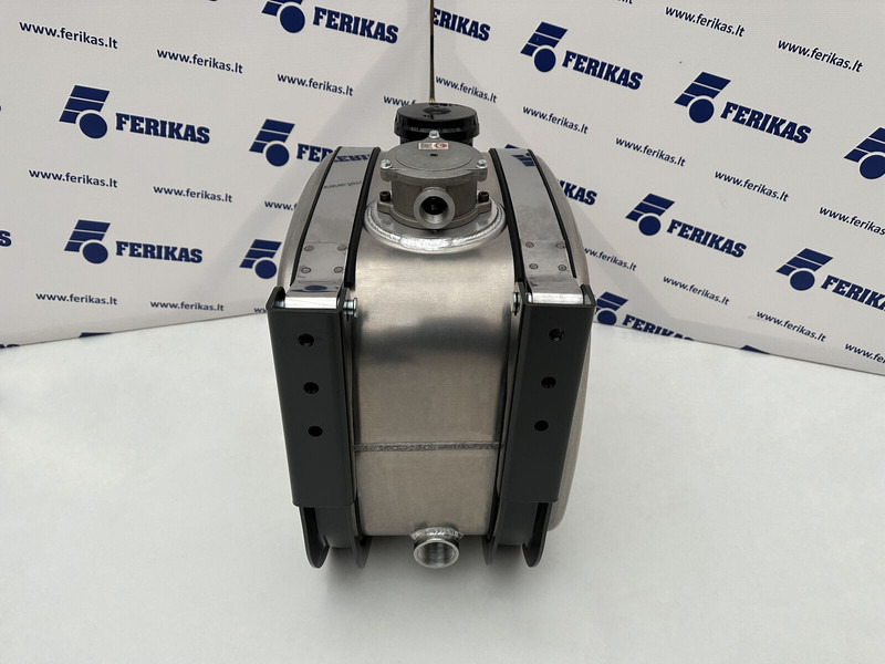 Hydraulic oil aluminum tank 65L - Tanque hidráulico de Caminhão: foto 3 Hydraulic oil aluminum tank 65L - Tanque hidráulico de Caminhão: foto 3