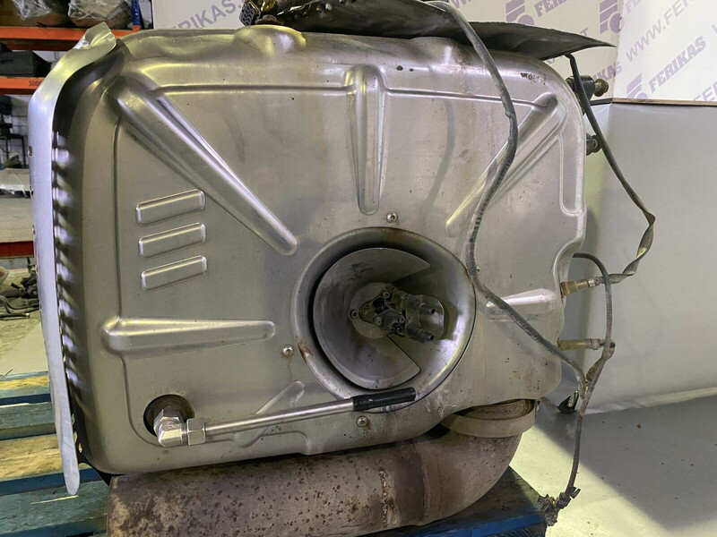 Iveco - Conversor catalítico de Caminhão: foto 2 Iveco - Conversor catalítico de Caminhão: foto 2