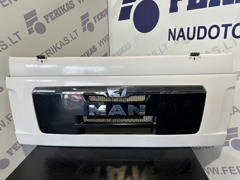 MAN TGM - Grade radiador: foto 1 MAN TGM - Grade radiador: foto 1