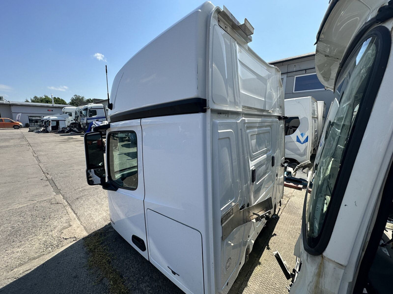 Mercedes-Benz cab - Cabine e interior de Caminhão: foto 5 Mercedes-Benz cab - Cabine e interior de Caminhão: foto 5