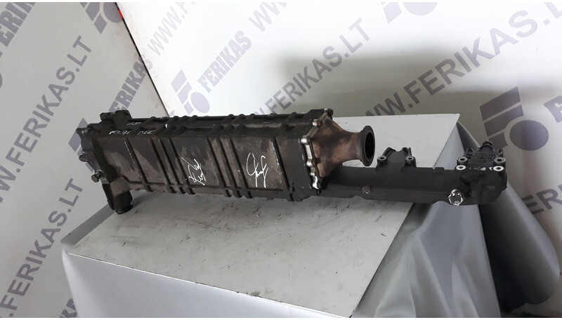 Mercedes-Benz exhaust gas cooler - Motor e peças de Caminhão: foto 4 Mercedes-Benz exhaust gas cooler - Motor e peças de Caminhão: foto 4