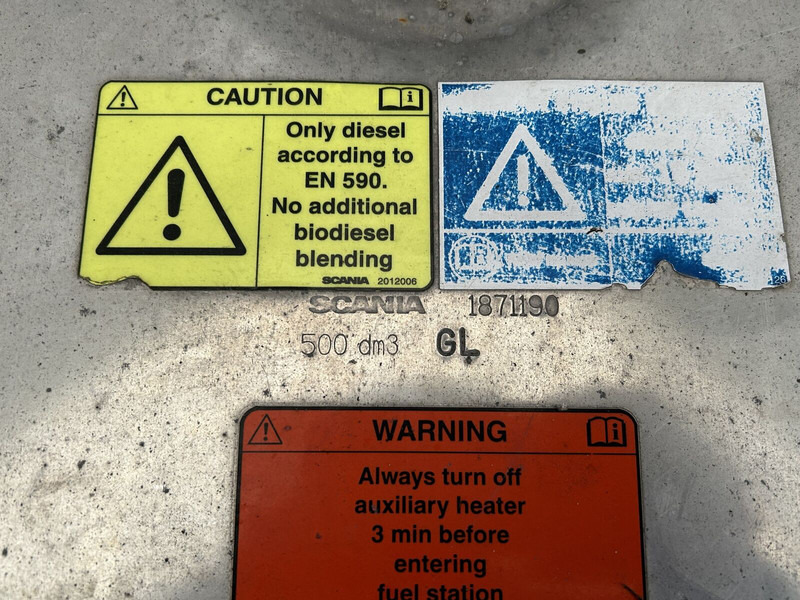 Tanque de combustível de Caminhão Scania 500L complete fuel tank with brackets: foto 7 Tanque de combustível de Caminhão Scania 500L complete fuel tank with brackets: foto 7