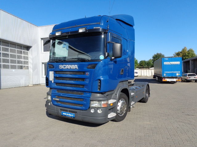 Scania R for parts : engines, gearboxes, cabins, differentials, axles, - Cabine e interior de Caminhão: foto 2 Scania R for parts : engines, gearboxes, cabins, differentials, axles, - Cabine e interior de Caminhão: foto 2