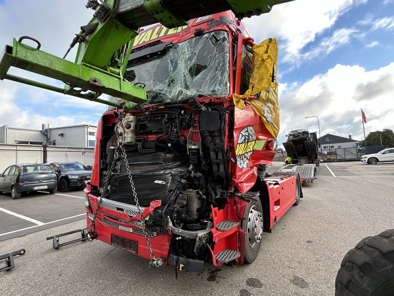 Scania dismantling for parts - Motor de Caminhão: foto 4 Scania dismantling for parts - Motor de Caminhão: foto 4