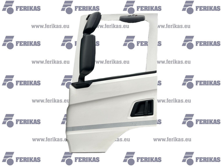 Scania left side - Porta e peças de Caminhão: foto 1 Scania left side - Porta e peças de Caminhão: foto 1