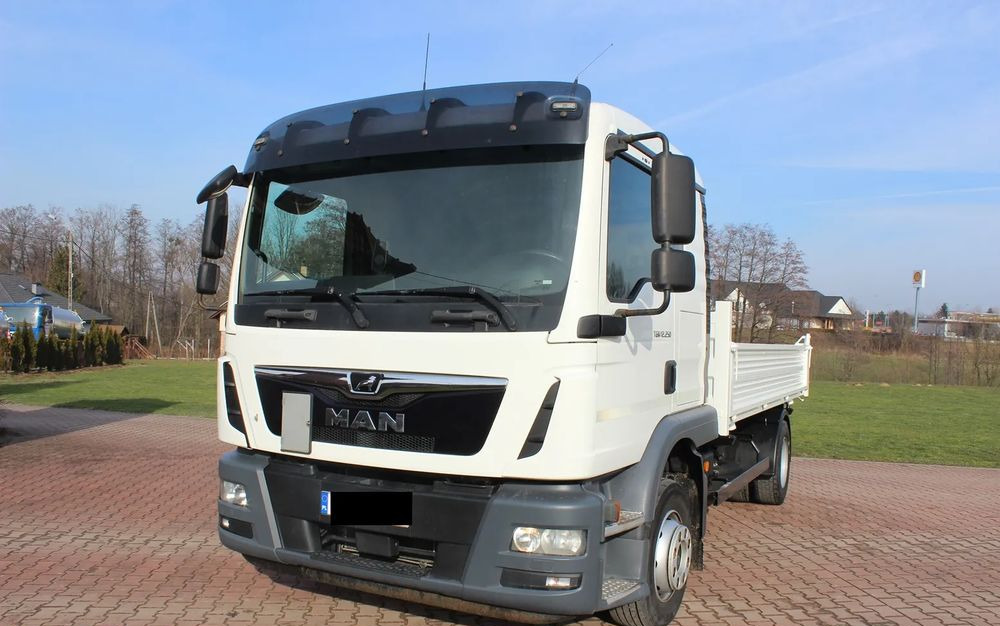MAN TGM 12 250 EURO 6 BLOKADA MOSTU - Caminhão basculante: foto 3 MAN TGM 12 250 EURO 6 BLOKADA MOSTU - Caminhão basculante: foto 3