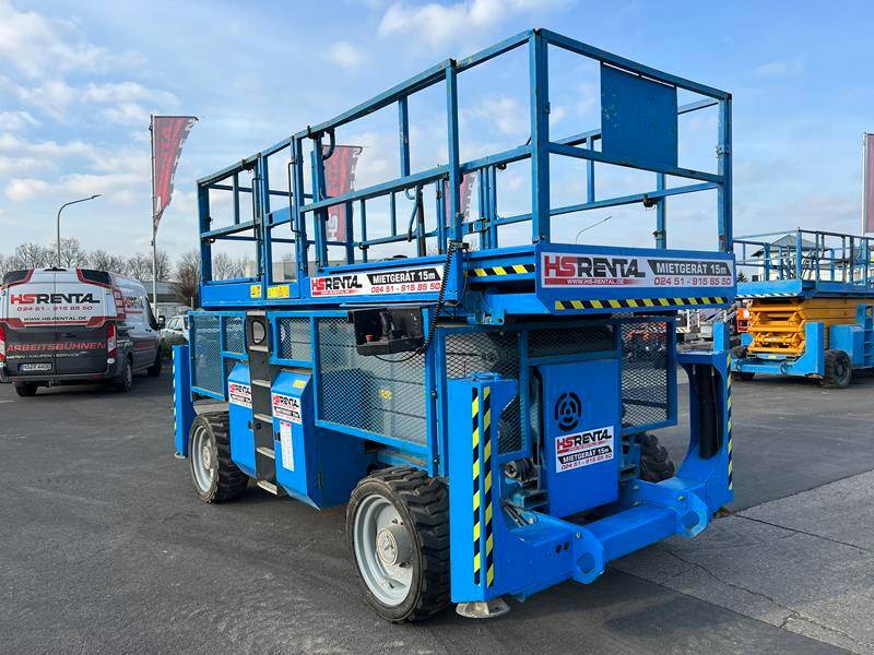 Plataforma de Tijera/ Plataforma de tesoura Genie GS4390 RT diesel 4x4 15m (1541): foto 9