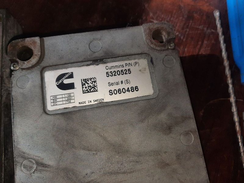 Cummins 239Kvt - Centralina electrónica: foto 1 Cummins 239Kvt - Centralina electrónica: foto 1