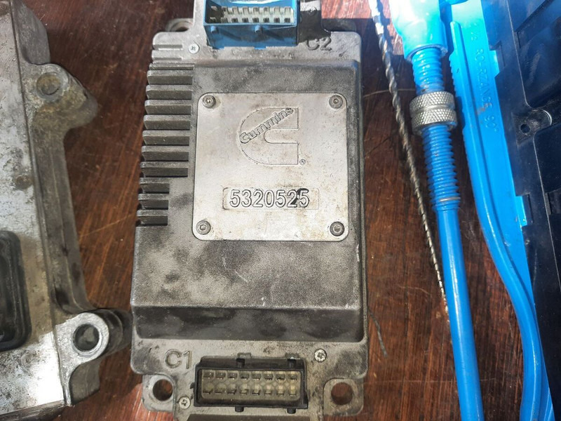 Cummins 239Kvt - Centralina electrónica: foto 2 Cummins 239Kvt - Centralina electrónica: foto 2