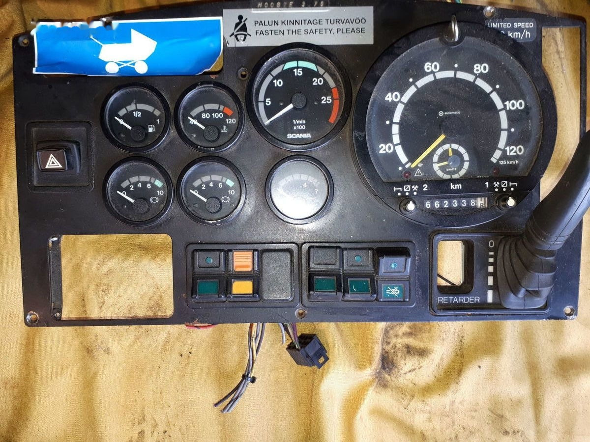 Painel de instrumentos de Ônibus IVECO Mobitec LG2010000-000 Lawo D-76437 .Hanover OL020A.1780556(18568   IVECO Volvo, Mercedes: foto 11
