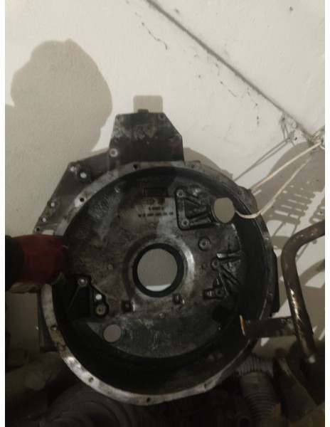 Locação de MAN Cummens d2876 / D12C/ D12A/ OM457. OM447. MAN Cummens d2876 / D12C/ D12A/ OM457. OM447.: foto 7