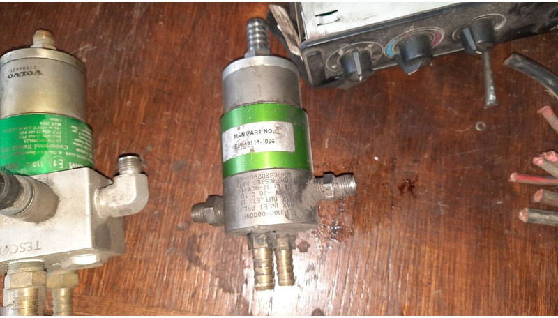 MAN E51.13111-6036 газовый редуктор - Fornecimento de combustível: foto 5 MAN E51.13111-6036 газовый редуктор - Fornecimento de combustível: foto 5