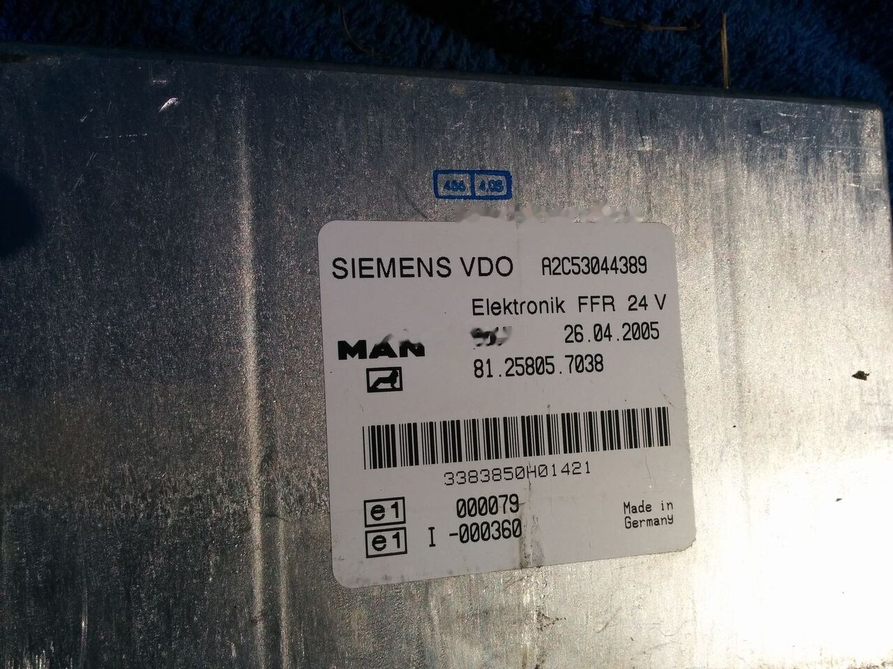 MAN WABCO ECU ZBR2 / 81.25806.7096. 4462100070 MAN CYTI - Centralina electrónica de Ônibus: foto 3 MAN WABCO ECU ZBR2 / 81.25806.7096. 4462100070 MAN CYTI - Centralina electrónica de Ônibus: foto 3