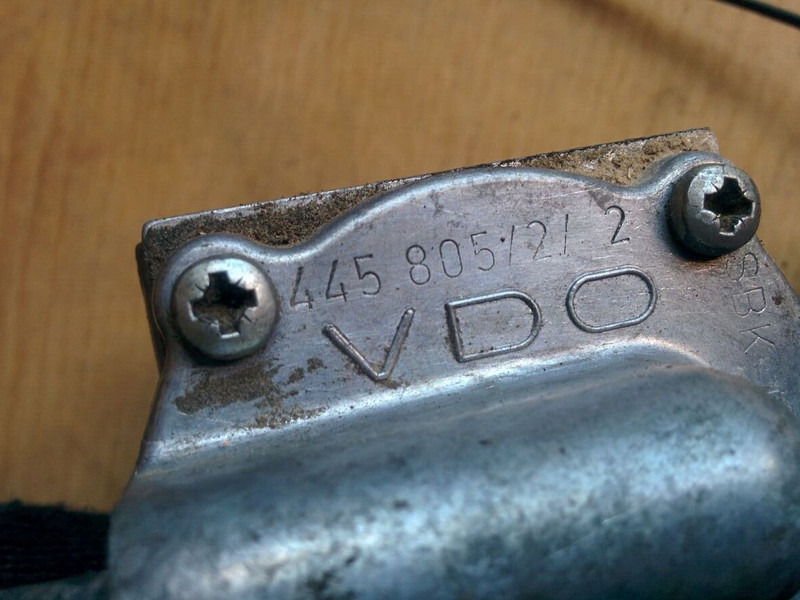 Mercedes-Benz потенциометр 445.805.2\2 . 4.4.\511.5.10. 5020. 5.9/ 5.18/3 . 44 - Centralina electrónica: foto 3 Mercedes-Benz потенциометр 445.805.2\2 . 4.4.\511.5.10. 5020. 5.9/ 5.18/3 . 44 - Centralina electrónica: foto 3