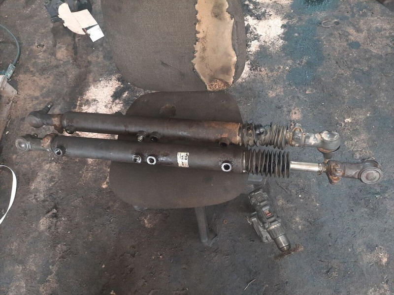 Scania цилиндр гидралический - Direcção: foto 5 Scania цилиндр гидралический - Direcção: foto 5