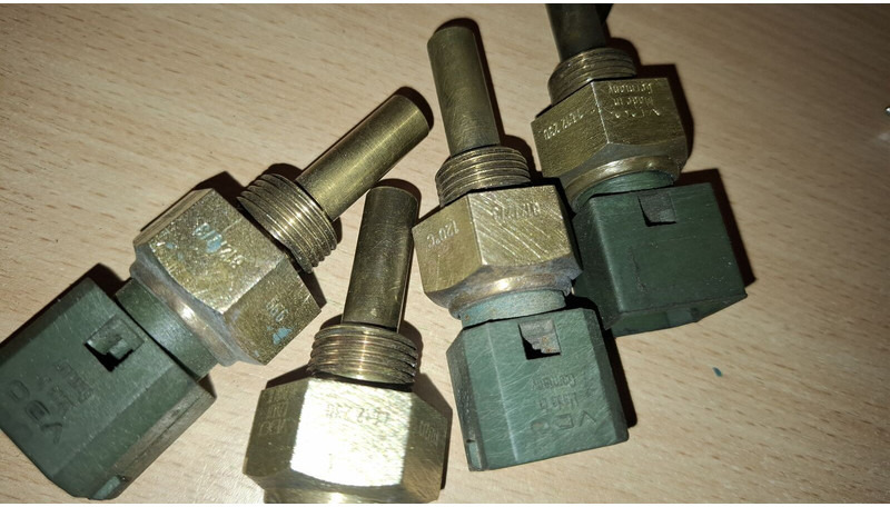 Volvo 91812000.\ 1283371614712 - Sensor: foto 1 Volvo 91812000.\ 1283371614712 - Sensor: foto 1