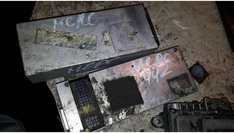 Volvo Bosh 0986282023 . /1209/ - Centralina electrónica: foto 4 Volvo Bosh 0986282023 . /1209/ - Centralina electrónica: foto 4