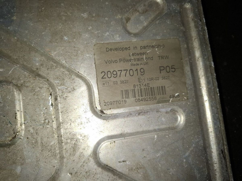 Volvo D12 D7C D9 - Centralina electrónica: foto 2 Volvo D12 D7C D9 - Centralina electrónica: foto 2