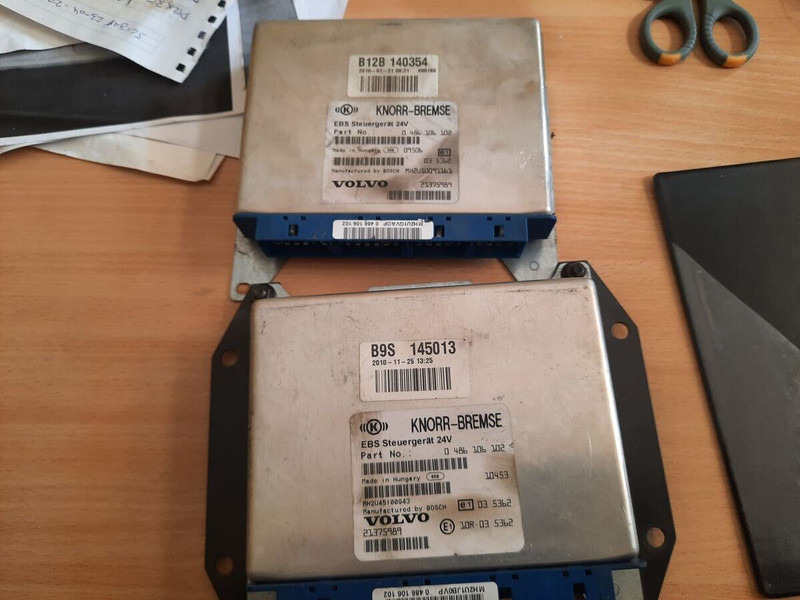 Volvo KNOR-BREMSE EBS 0486106063, 0486106028.\\\\ 0486106050 .\\ 063\\ - Centralina electrónica: foto 2 Volvo KNOR-BREMSE EBS 0486106063, 0486106028.\\\\ 0486106050 .\\ 063\\ - Centralina electrónica: foto 2
