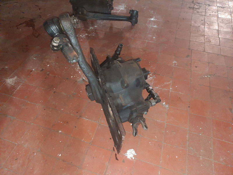 Volvo Scania Irizar. MAN. - Caixa de direção: foto 1 Volvo Scania Irizar. MAN. - Caixa de direção: foto 1