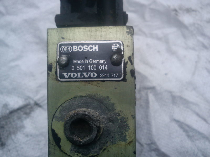 Volvo Уронем пола 0501100014. 28. 29. 35. 40. - Centralina electrónica: foto 1 Volvo Уронем пола 0501100014. 28. 29. 35. 40. - Centralina electrónica: foto 1