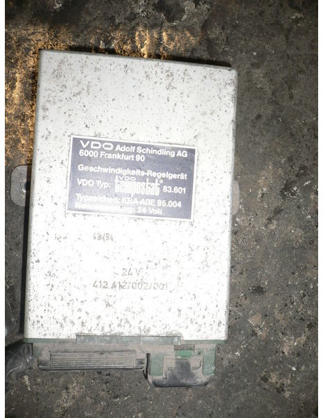 Volvo VDO 412.412/002/001 - Centralina electrónica: foto 2 Volvo VDO 412.412/002/001 - Centralina electrónica: foto 2