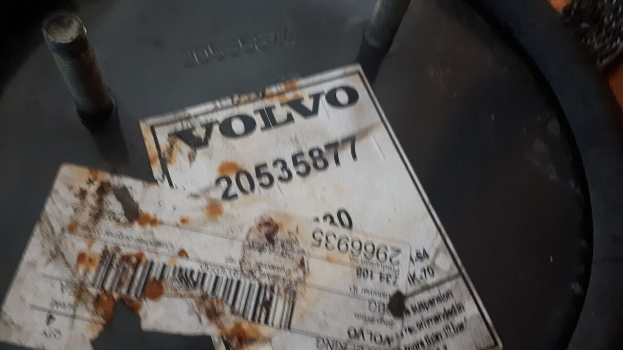Volvo pnevmoressora . vtulka stabilizatora Volvo B12M 9700 - Suspensão a ar de Ônibus: foto 1 Volvo pnevmoressora . vtulka stabilizatora Volvo B12M 9700 - Suspensão a ar de Ônibus: foto 1