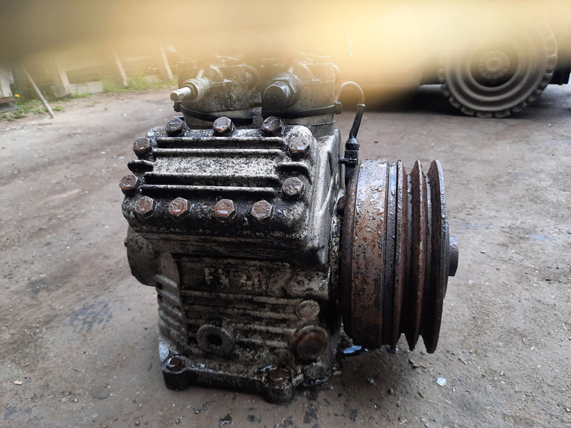 Webasto FK-40 - Peça de ar condicionado: foto 1 Webasto FK-40 - Peça de ar condicionado: foto 1