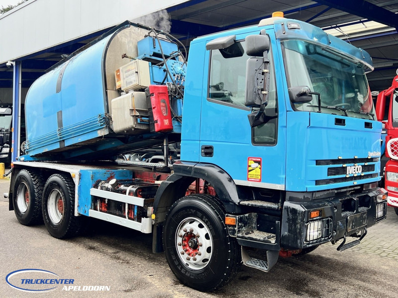 Iveco Eurotrakker 260E38 6x4 Big axle, Steel springs, Cursor 13, Bitumen heater 6m3 Richard Henne - Caminhão: foto 1 Iveco Eurotrakker 260E38 6x4 Big axle, Steel springs, Cursor 13, Bitumen heater 6m3 Richard Henne - Caminhão: foto 1