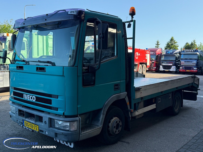 Iveco ML75E14 Handgeschakeld - Caminhão transporte de veículos: foto 2 Iveco ML75E14 Handgeschakeld - Caminhão transporte de veículos: foto 2