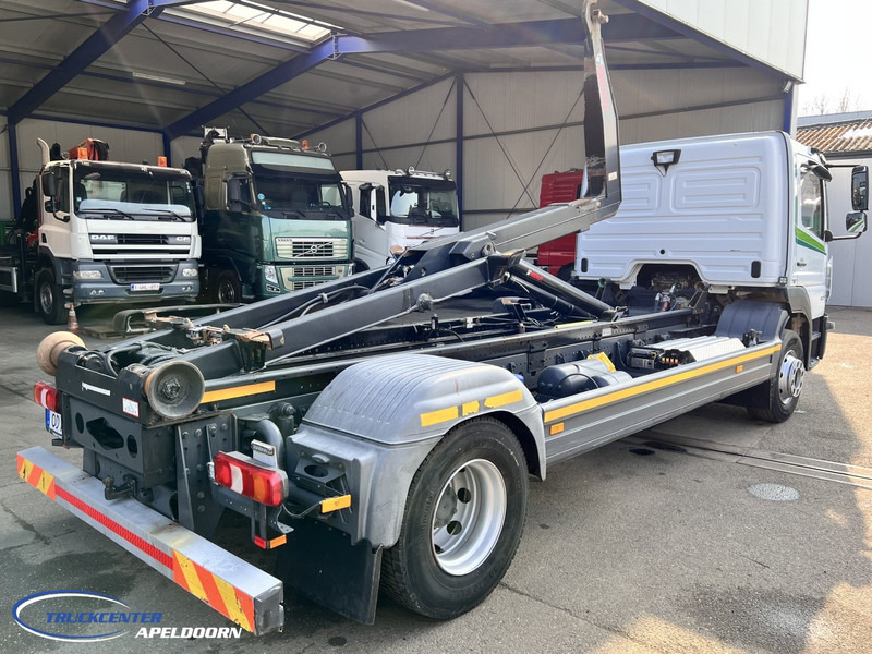 Mercedes-Benz Atego 1527 Manuel, Euro 6, HIAB 10 Tons - Caminhão polibenne: foto 2 Mercedes-Benz Atego 1527 Manuel, Euro 6, HIAB 10 Tons - Caminhão polibenne: foto 2