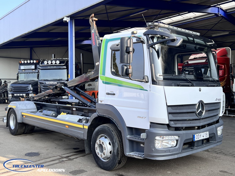 Mercedes-Benz Atego 1527 Manuel, Euro 6, HIAB 10 Tons - Caminhão polibenne: foto 1 Mercedes-Benz Atego 1527 Manuel, Euro 6, HIAB 10 Tons - Caminhão polibenne: foto 1