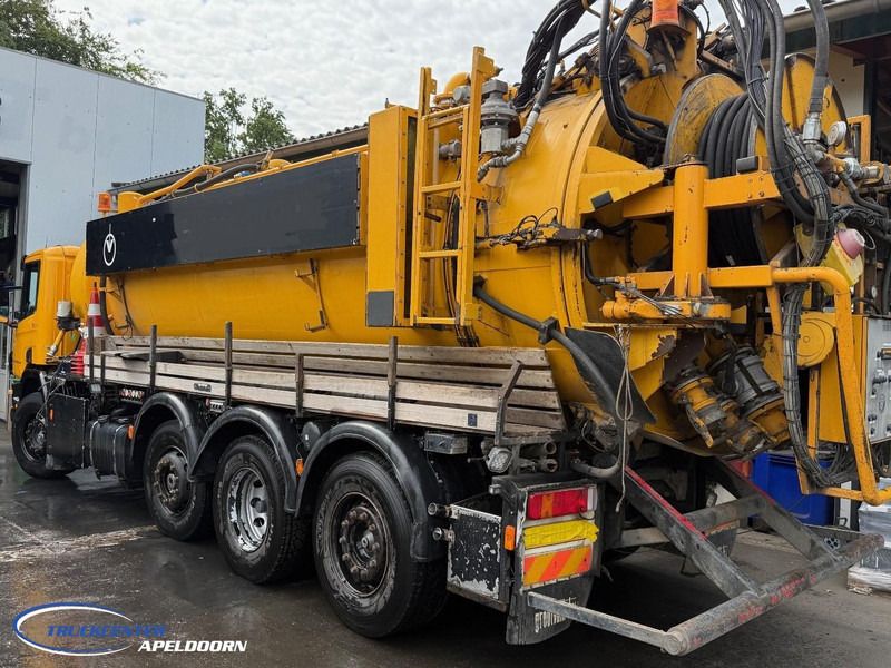 Scania P114GB8X2/4 NA 340 Tussenbak ontbreekt - Caminhão limpa fossa: foto 2 Scania P114GB8X2/4 NA 340 Tussenbak ontbreekt - Caminhão limpa fossa: foto 2