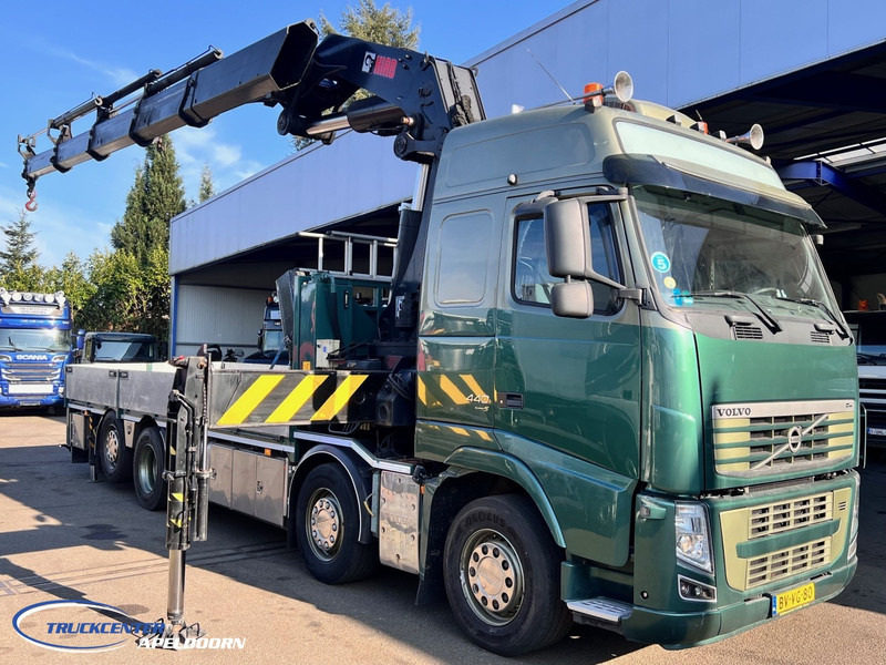 Volvo FH 440 HIAB 800 E4, 8x2 - Caminhão grua: foto 1 Volvo FH 440 HIAB 800 E4, 8x2 - Caminhão grua: foto 1