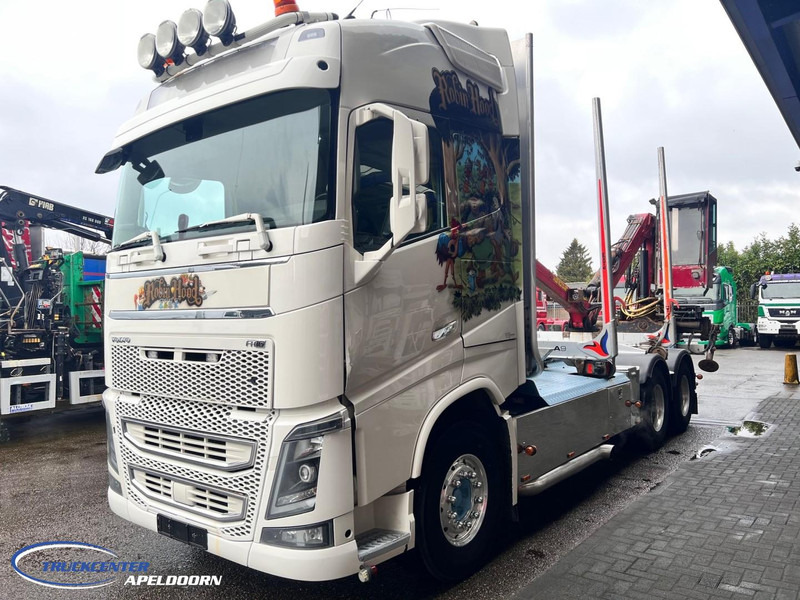 Volvo FH 750 Loglift, 6x4, Dynamic steering, Globetrotter - Caminhão florestal, Caminhão grua: foto 4 Volvo FH 750 Loglift, 6x4, Dynamic steering, Globetrotter - Caminhão florestal, Caminhão grua: foto 4
