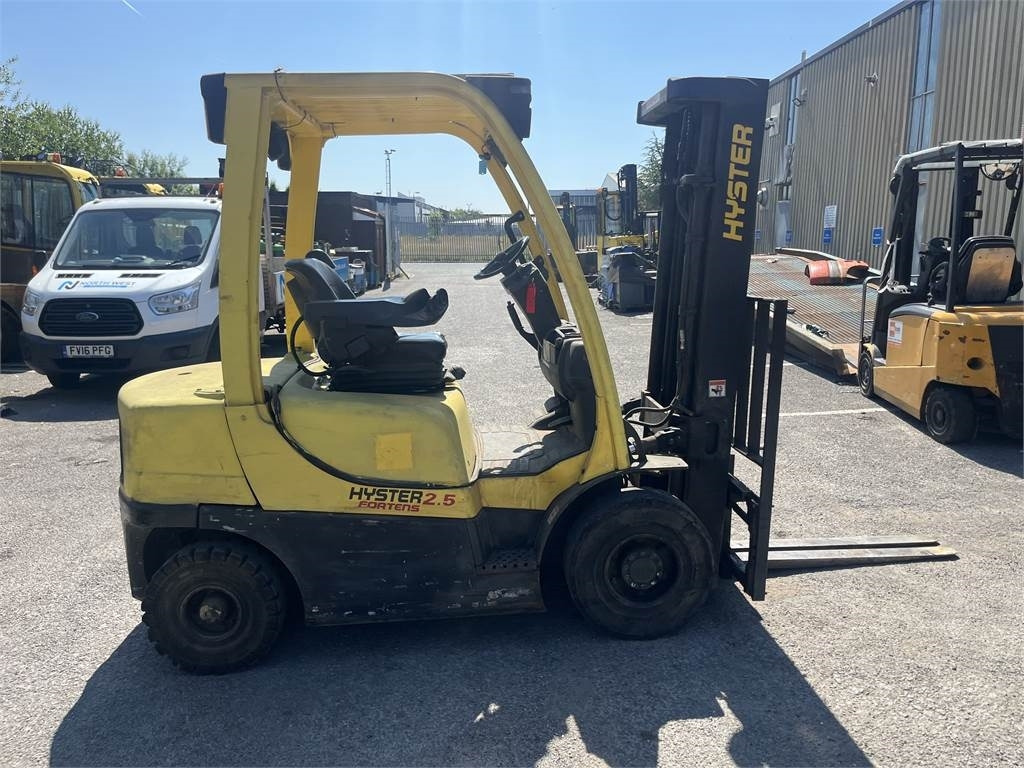 Hyster H2.5FT - Empilhadeira a diesel: foto 3 Hyster H2.5FT - Empilhadeira a diesel: foto 3